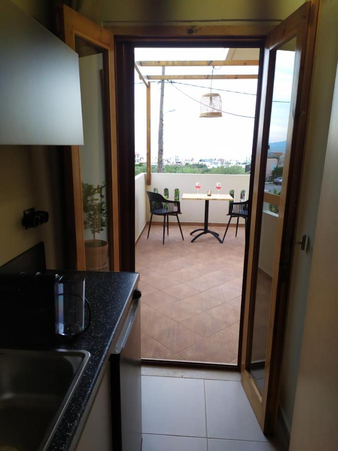 Giodriana Cozy Studio Agia Marina Екстериор снимка