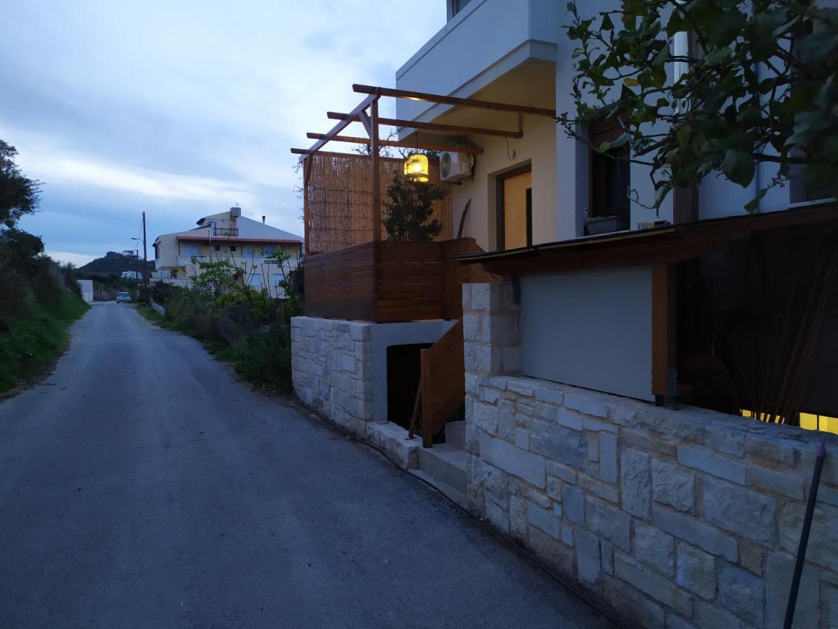 Giodriana Cozy Studio Agia Marina Екстериор снимка